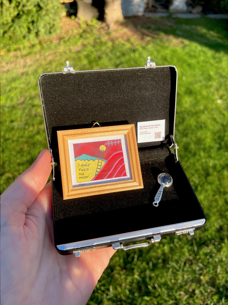 TALKING TO THE MOON | 5x4cm | Miniatur-Kunstwerk